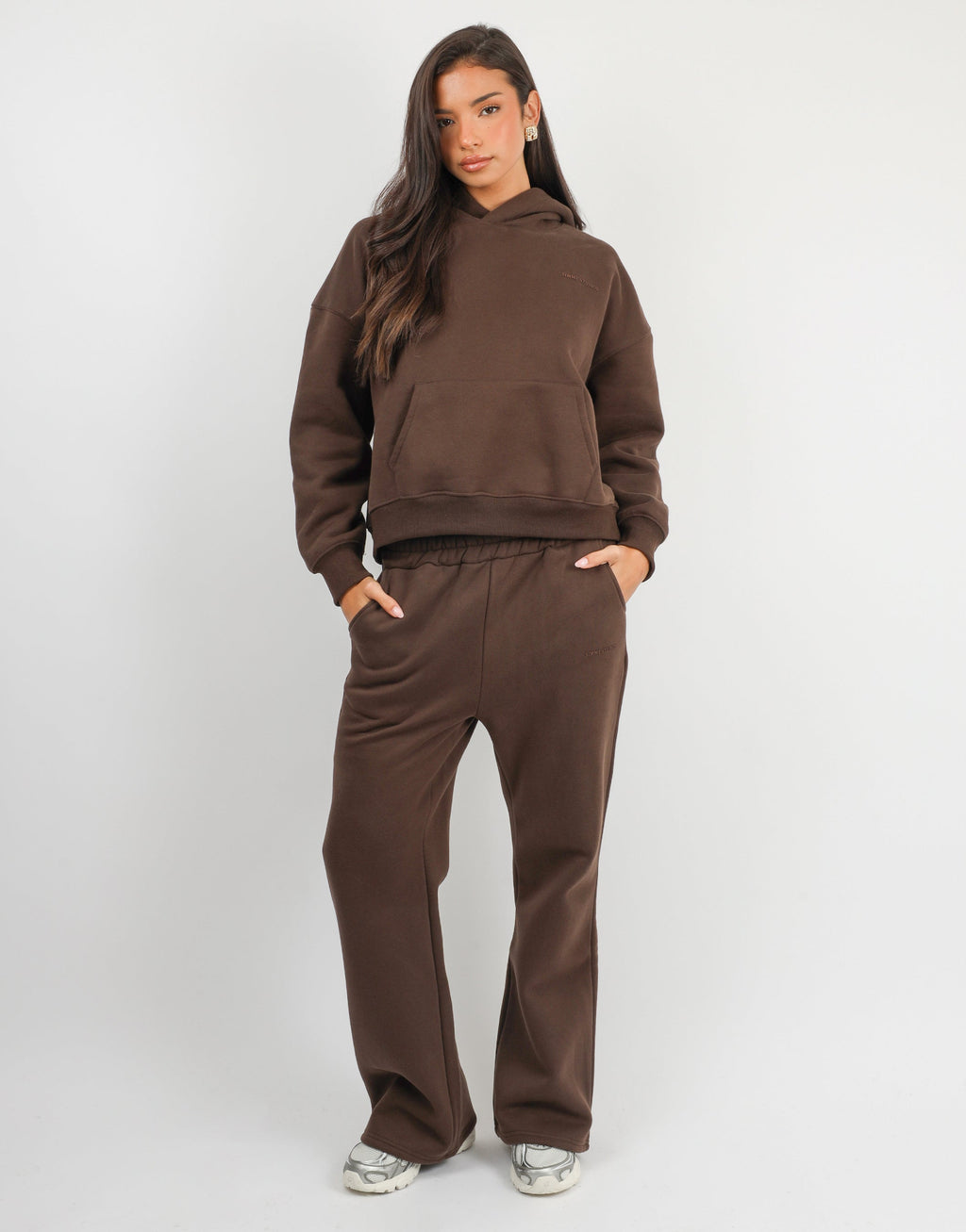 Maisy Simmi Studios Essentials Hoodie in Brown