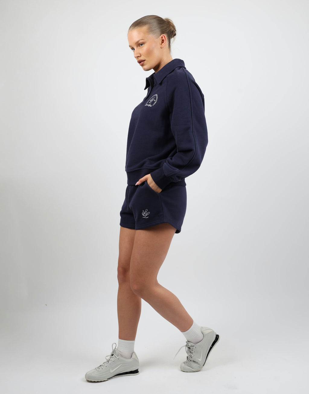 Monaco Simmi Studios Embroidered Logo Polo Sweatshirt In Navy