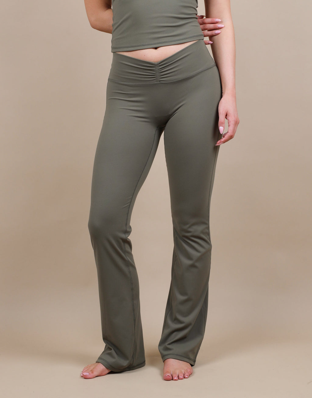 Cleo Ruched Front Flared Leggings In Olive
