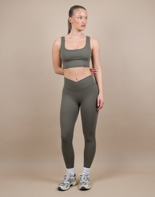 Teagan Square Neck Cropped Tank Top In Olive