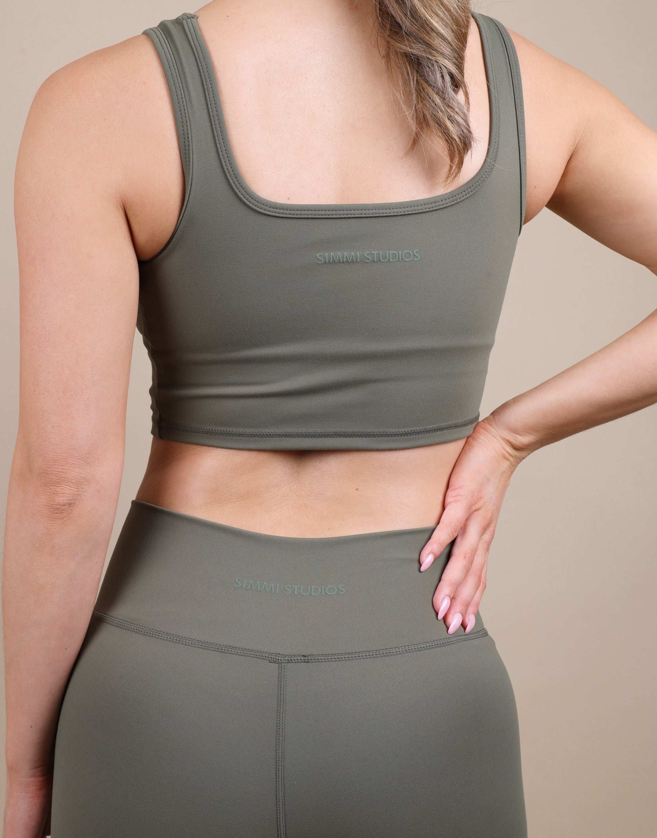 Teagan Square Neck Cropped Tank Top In Olive