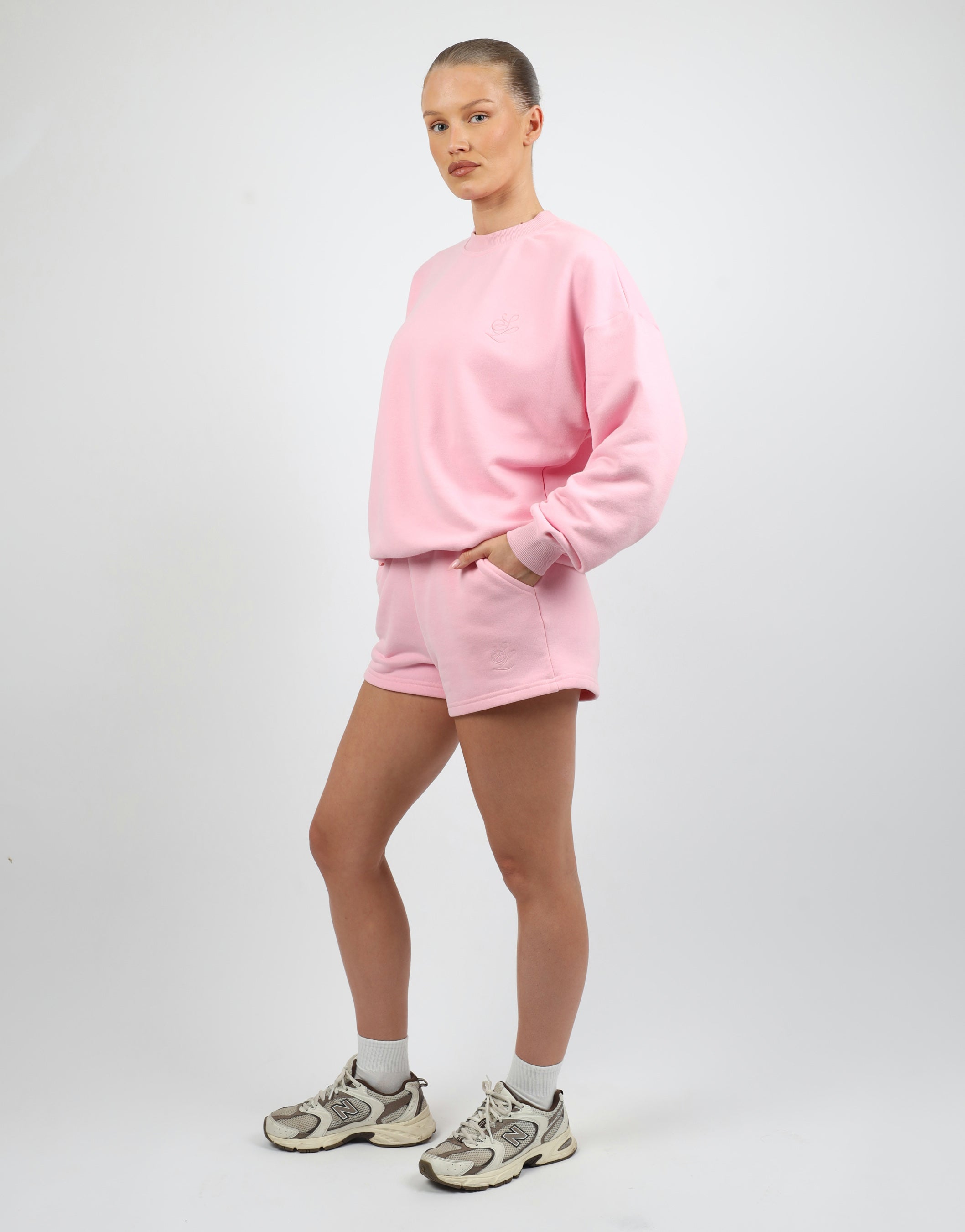 Cove Simmi Studios Embroidered Logo Sweatshirt In Pink