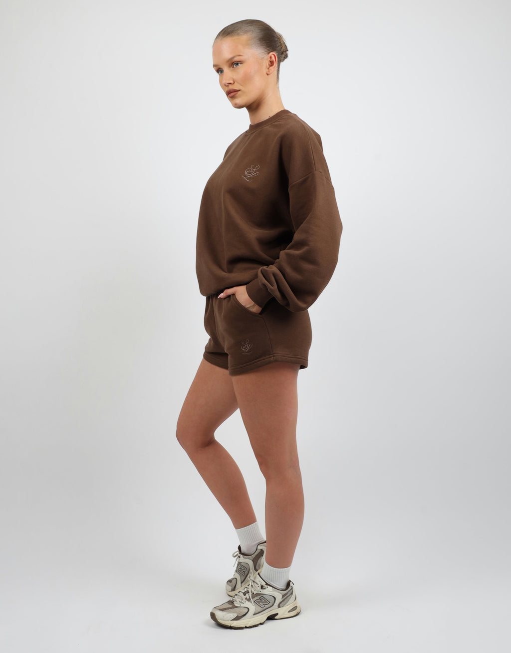 Cove Simmi Studios Embroidered Logo Sweatshirt In Brown