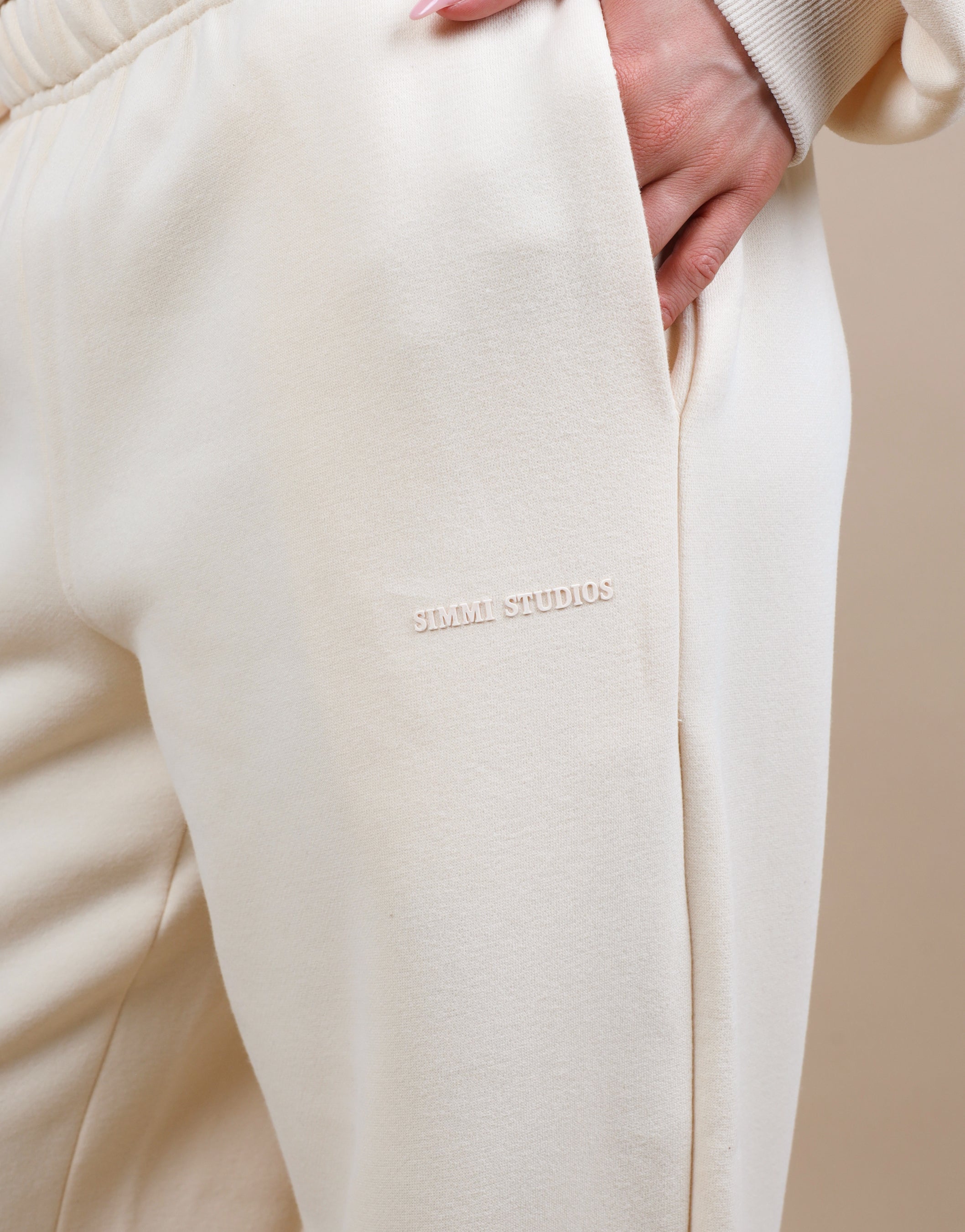 Demi Straight Leg Joggers In Cream