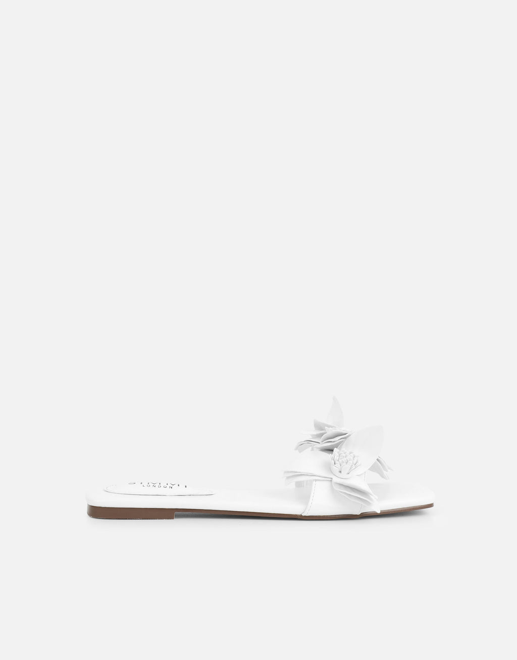 Gilly White Flower Detail Flat Sandals