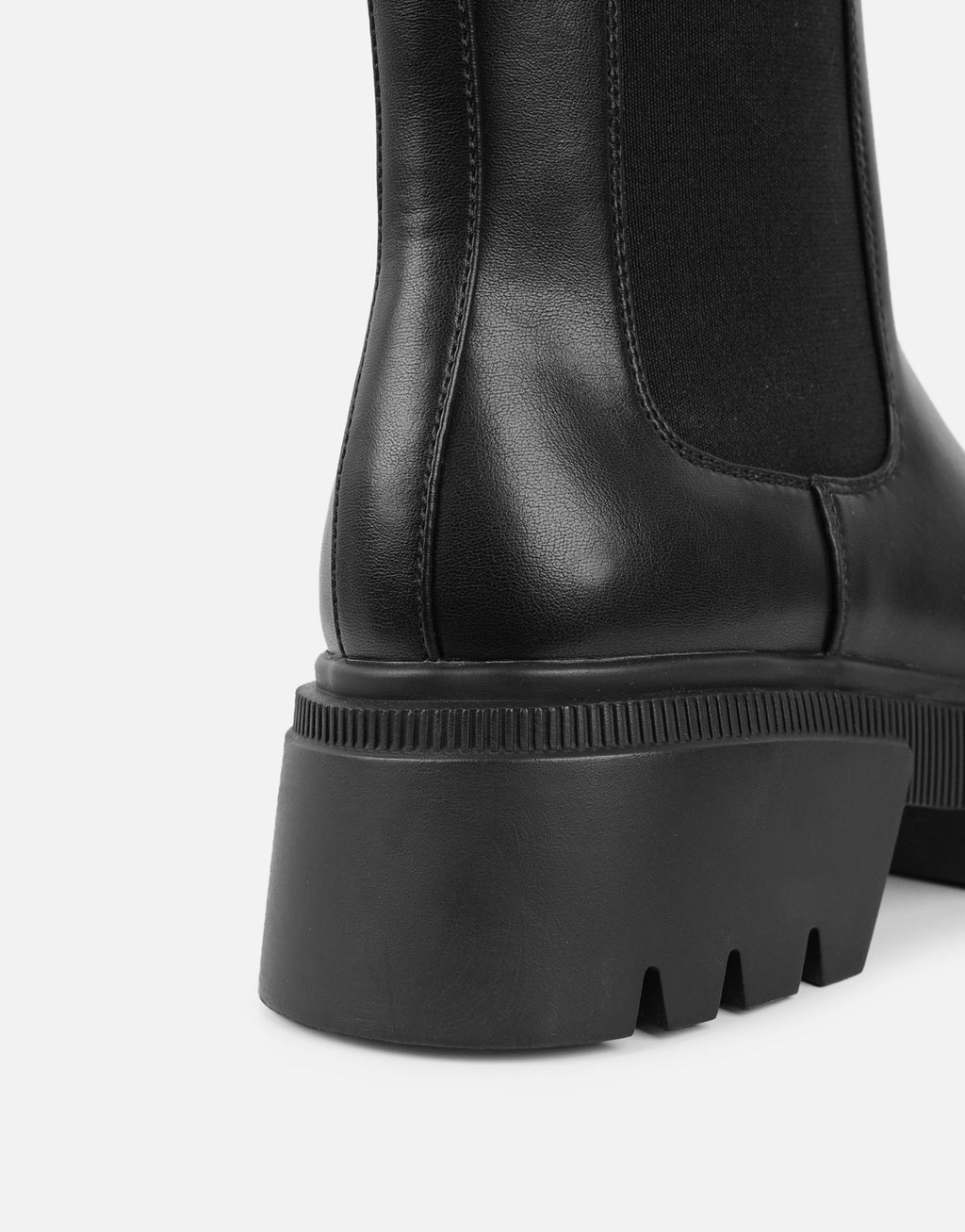 Judd Black Chunky Chelsea Boots