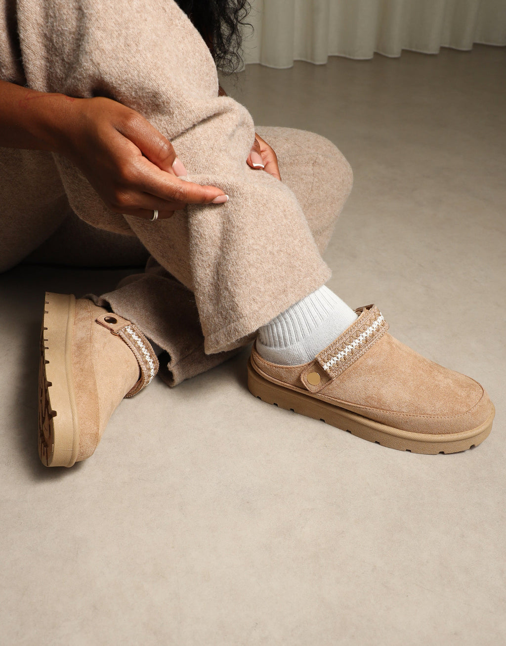 Kelsi Sand Slippers