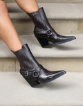 Esperanza Brown Western Saddled Ankle Boots