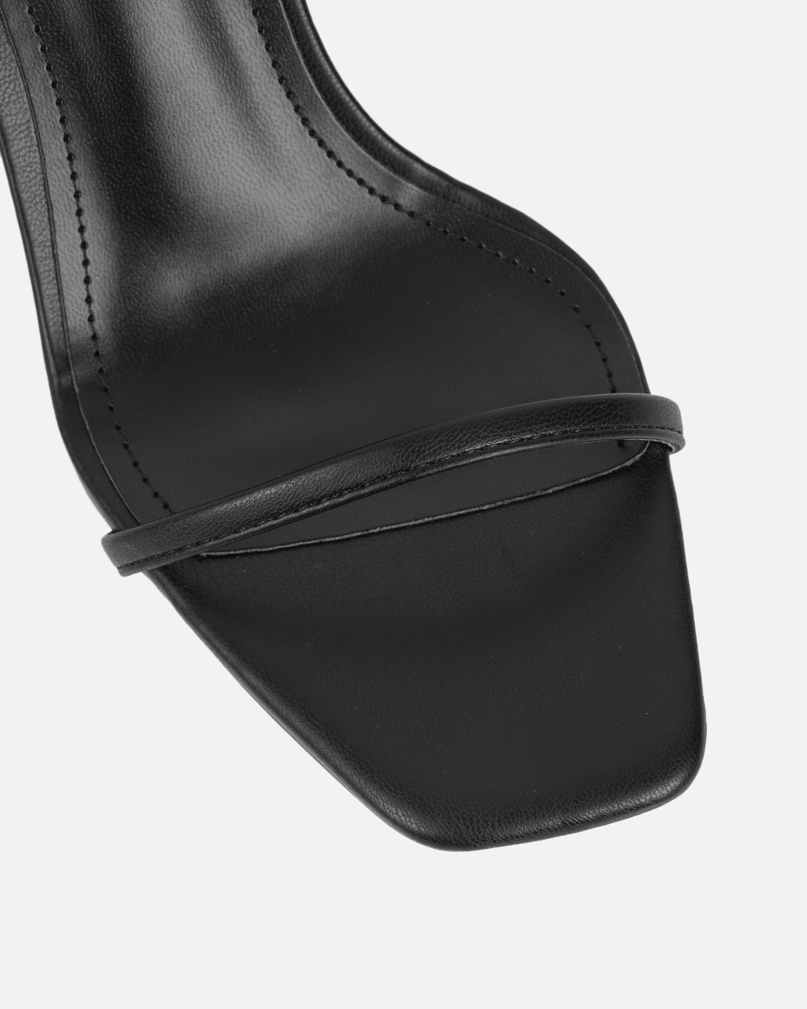 Yesmina Black Heeled Sandals