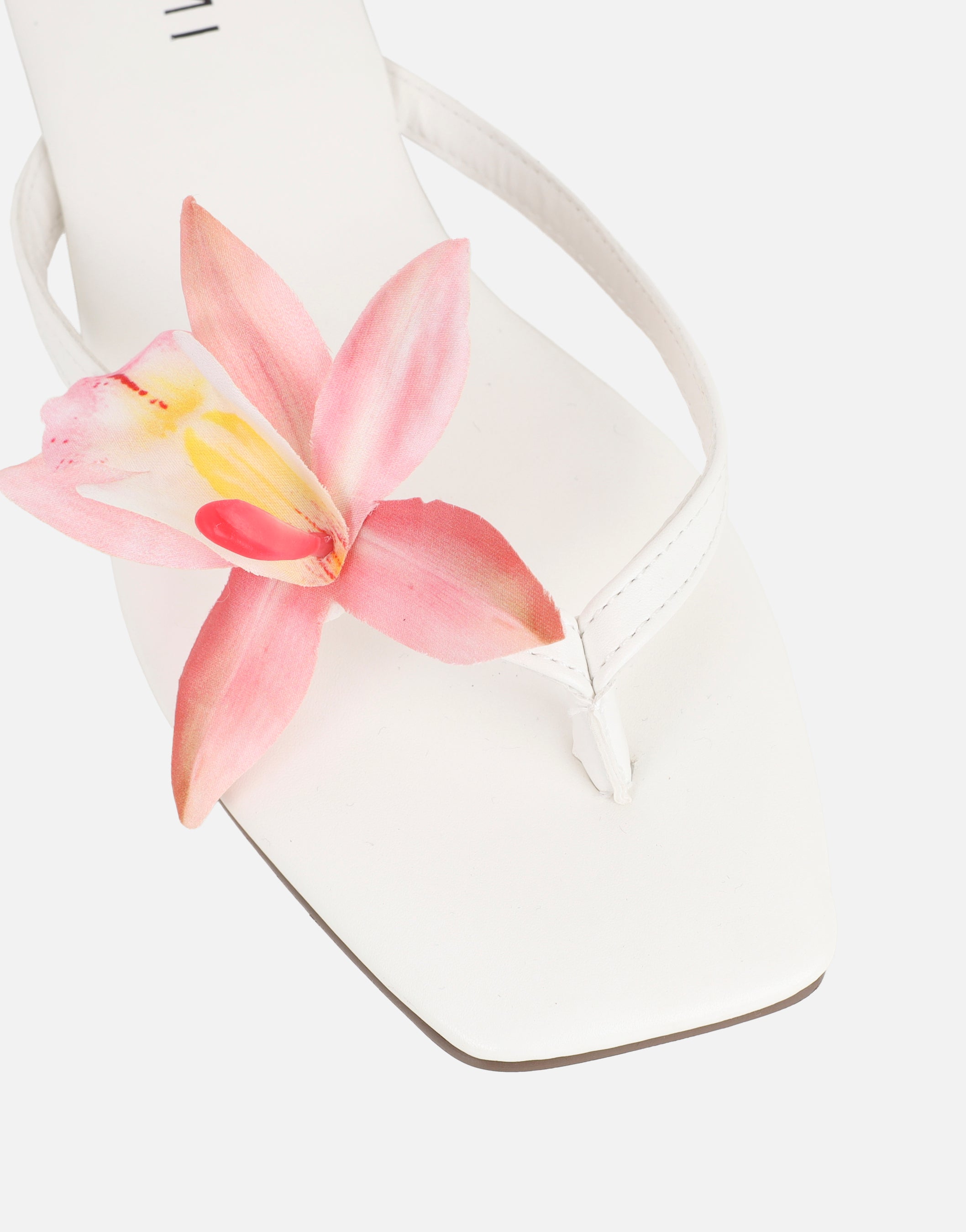 Hannah White Flower Detail Flat Sandals