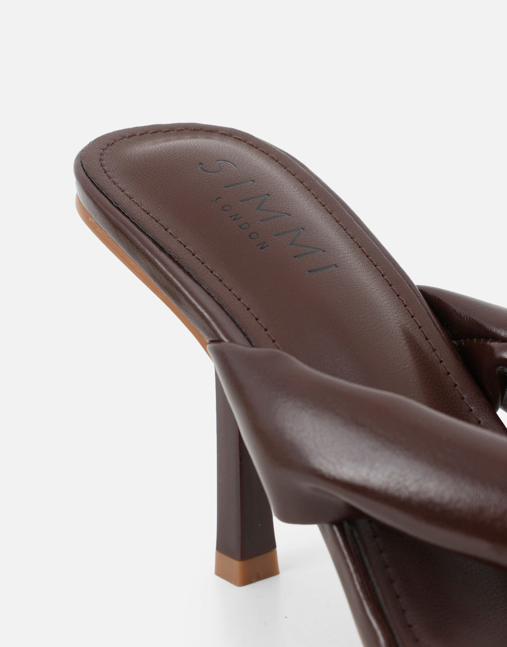 Lila Brown Toe Post Heeled Sandals