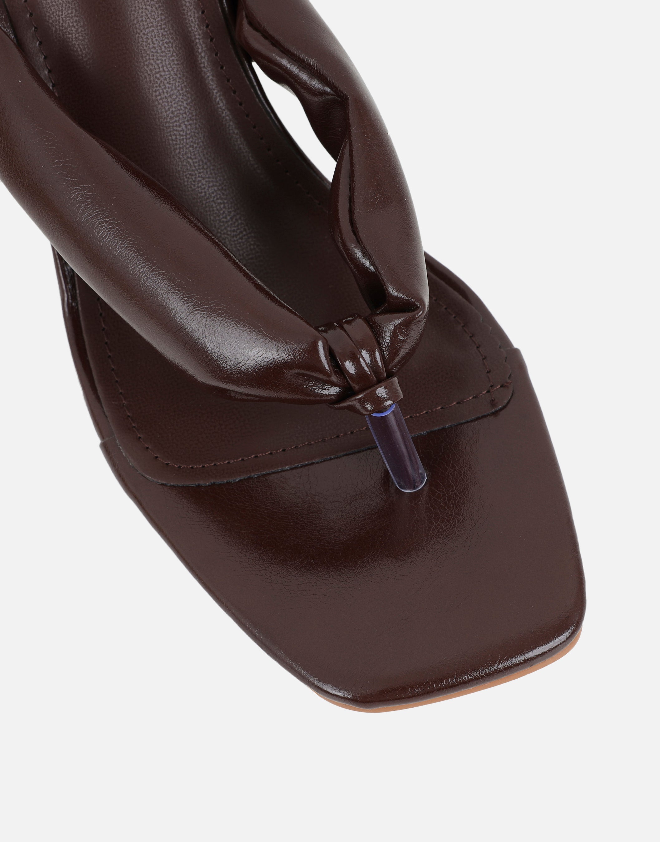 Lila Brown Toe Post Heeled Sandals