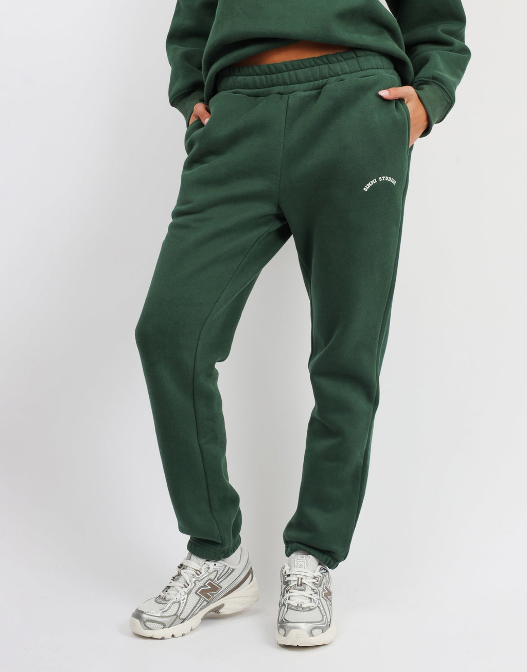Elwood Simmi Studios Varsity Cuffed Jogger in Pine Green
