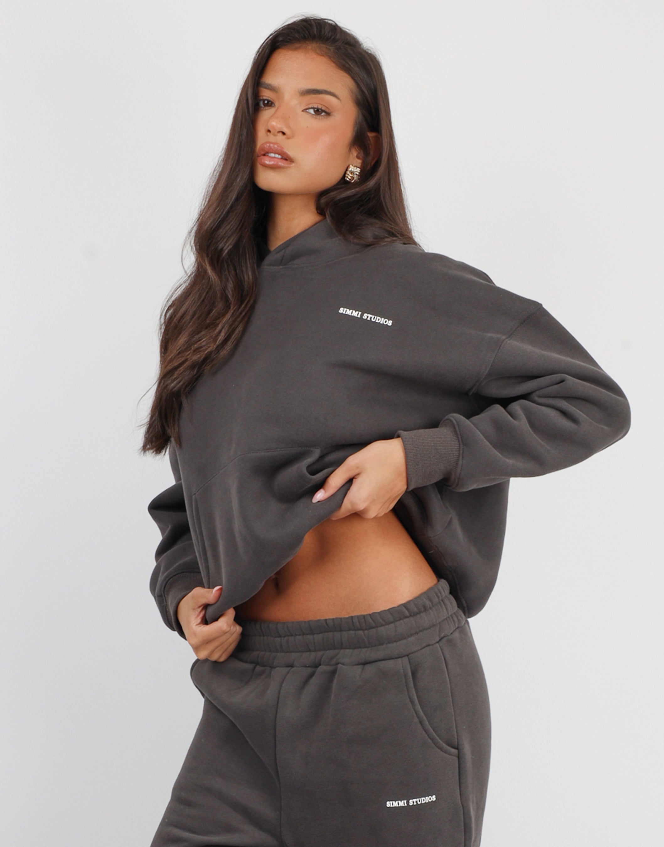 Maeve Simmi Studios Essentials Hoodie in Slate