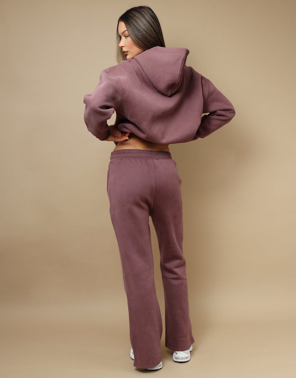 Ava Simmi Studios Essentials Hoodie in Mauve