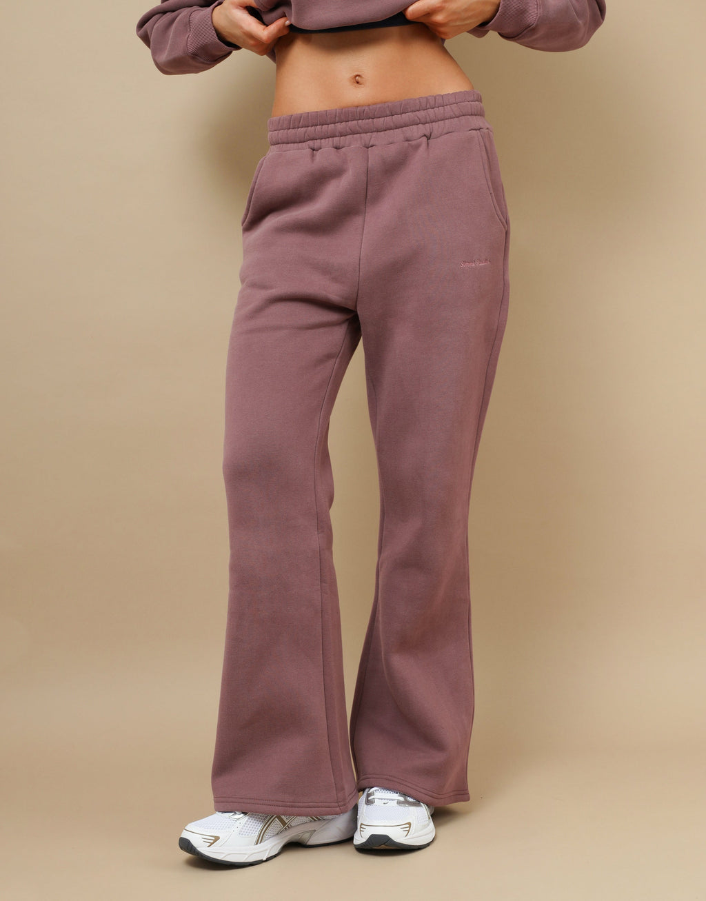 Maia Simmi Studios Essentials Joggers In Mauve