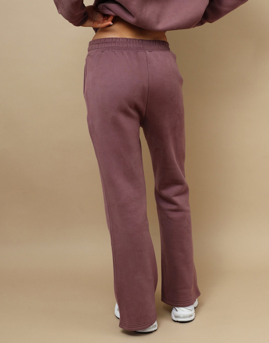 Maia Simmi Studios Essentials Joggers In Mauve