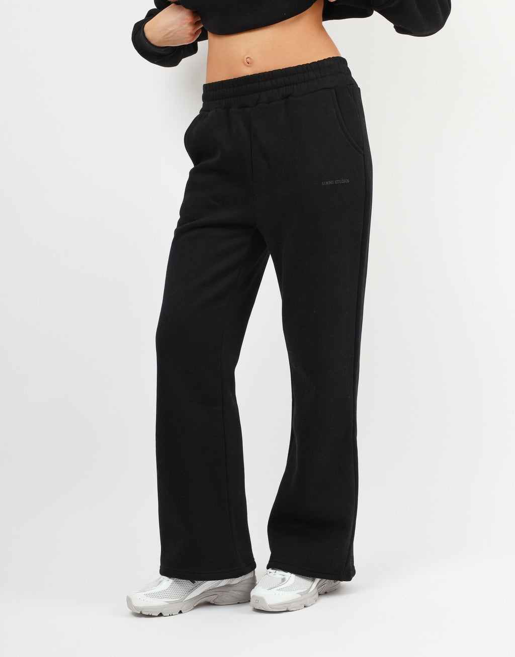 Colby Simmi Studios Essentials Flared Joggers in Black