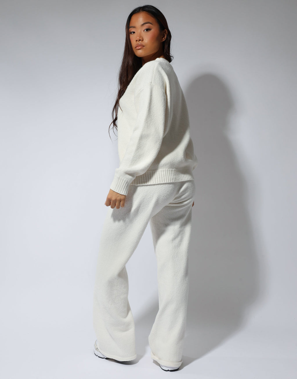 Alma simmi studios soft touch cardigan in soft cream