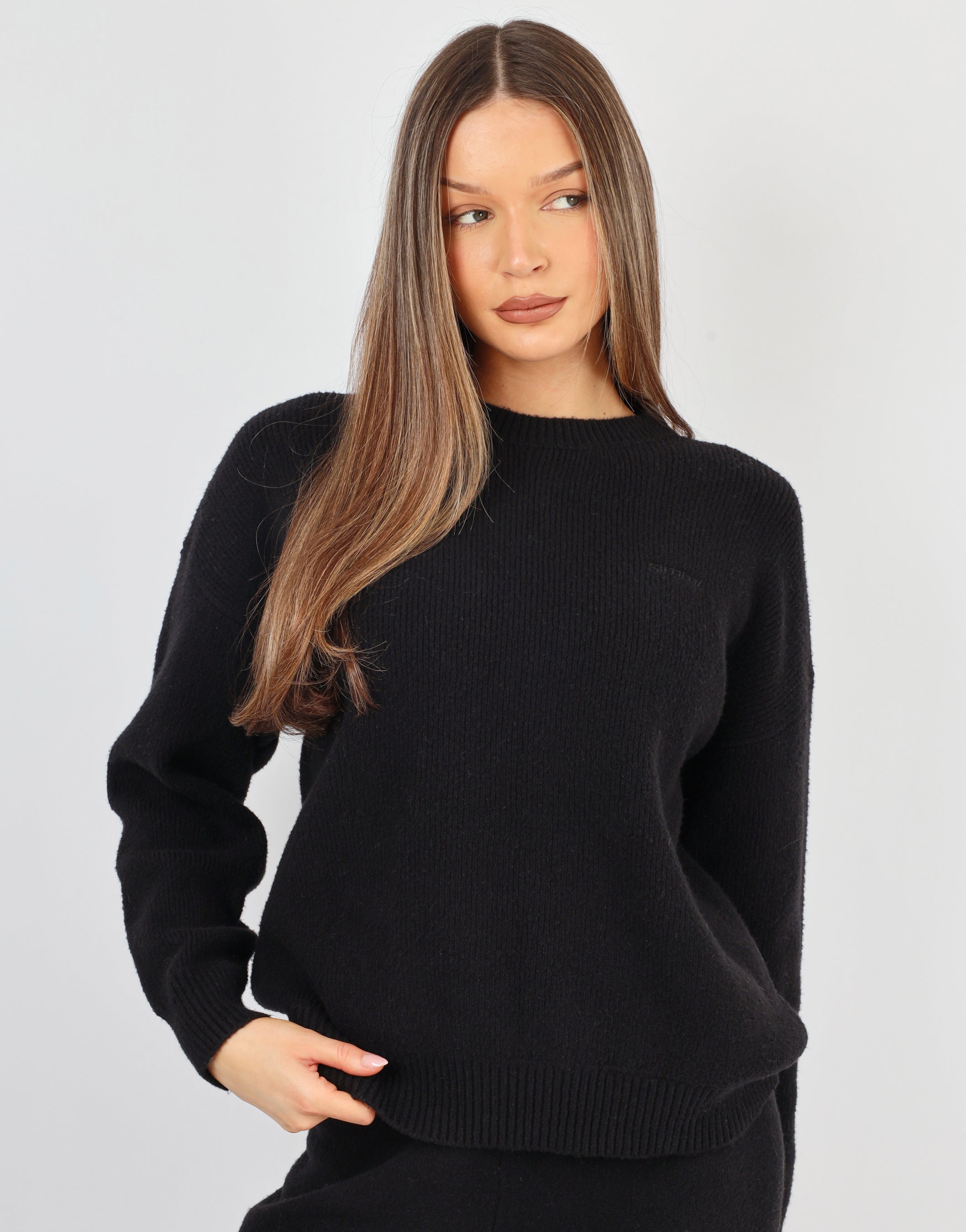 Faye Simmi studios soft touch crew neck in black