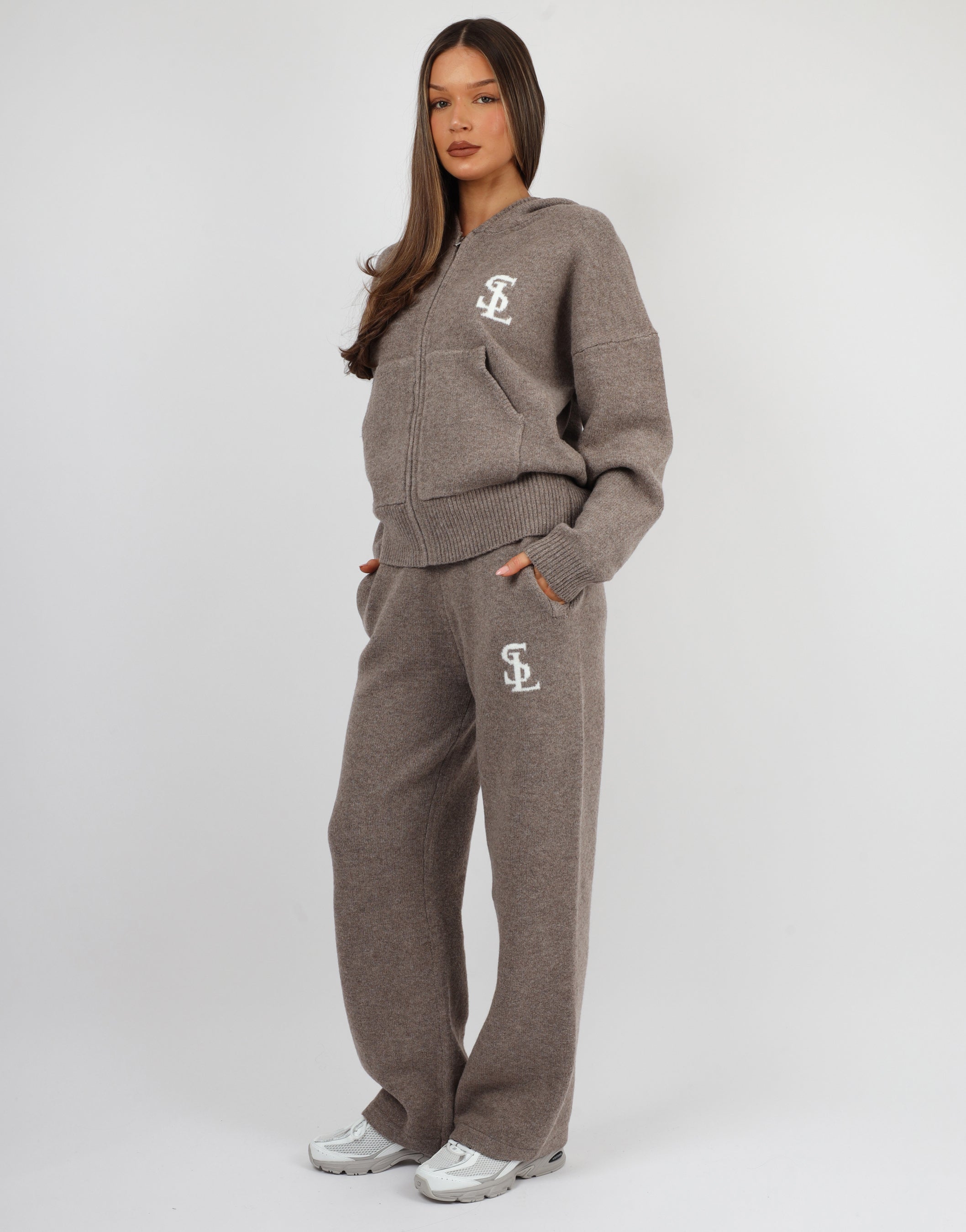 Romy Simmi Studios Chunky Knit Hoodie In Mocha