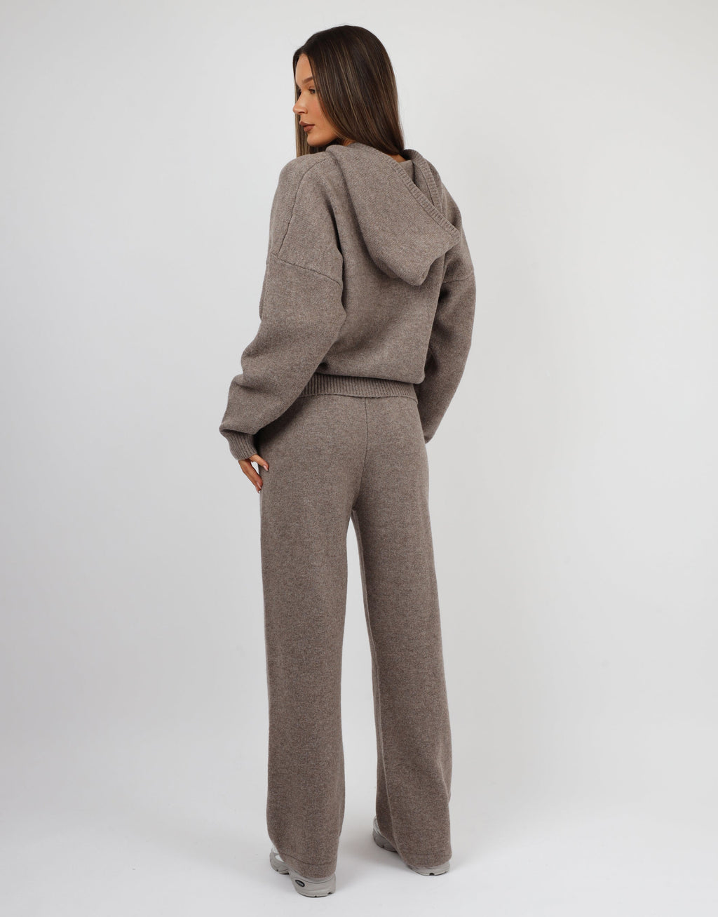 Romy Simmi Studios Chunky Knit Hoodie In Mocha
