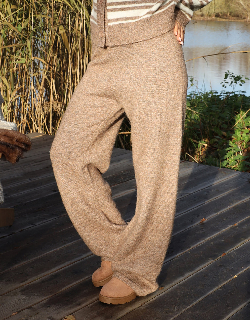 Luci Simmi Studios Knitted Trousers In Brown