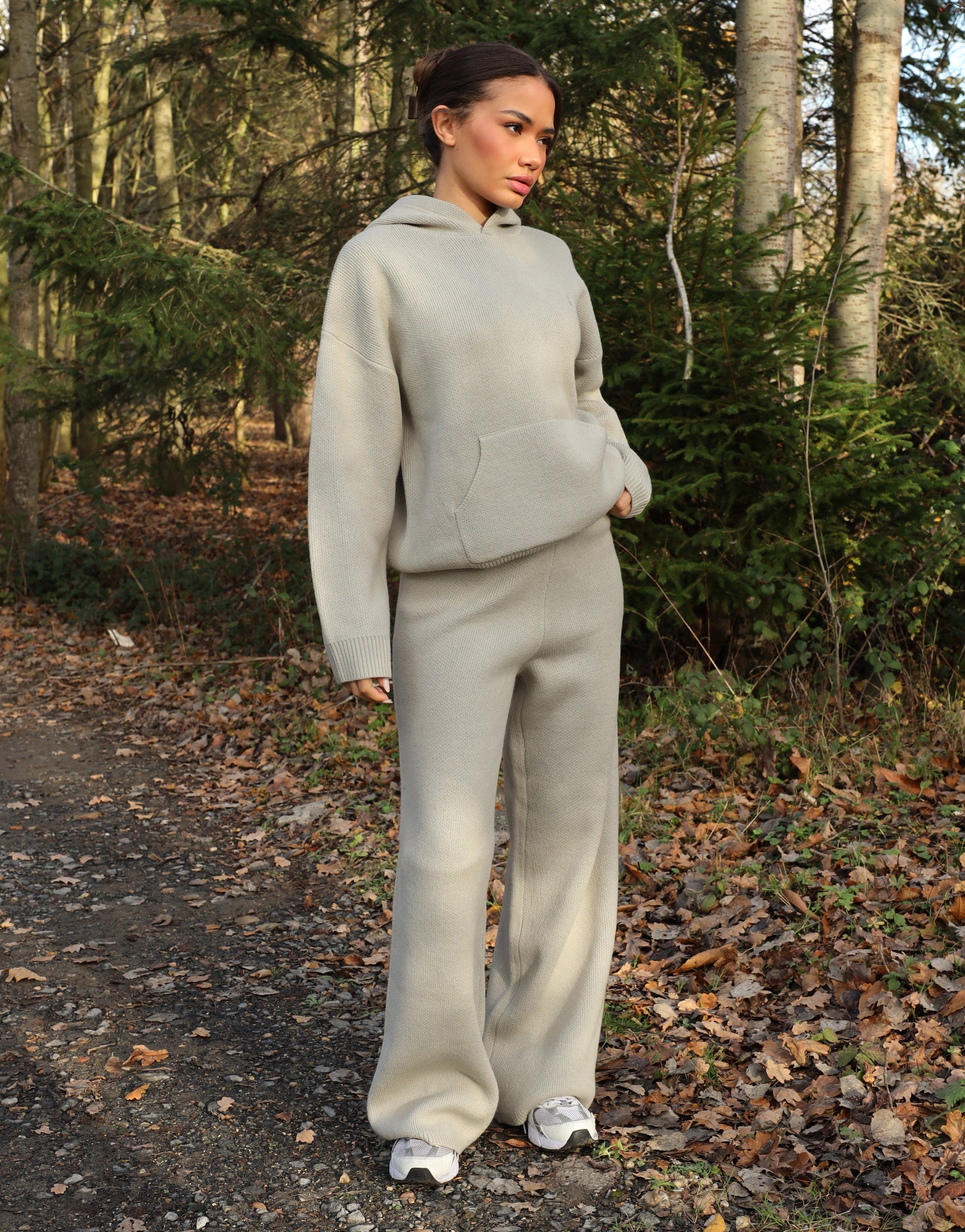 Elsie Simmi Studios Heavy Knit Hoodie In Light Grey