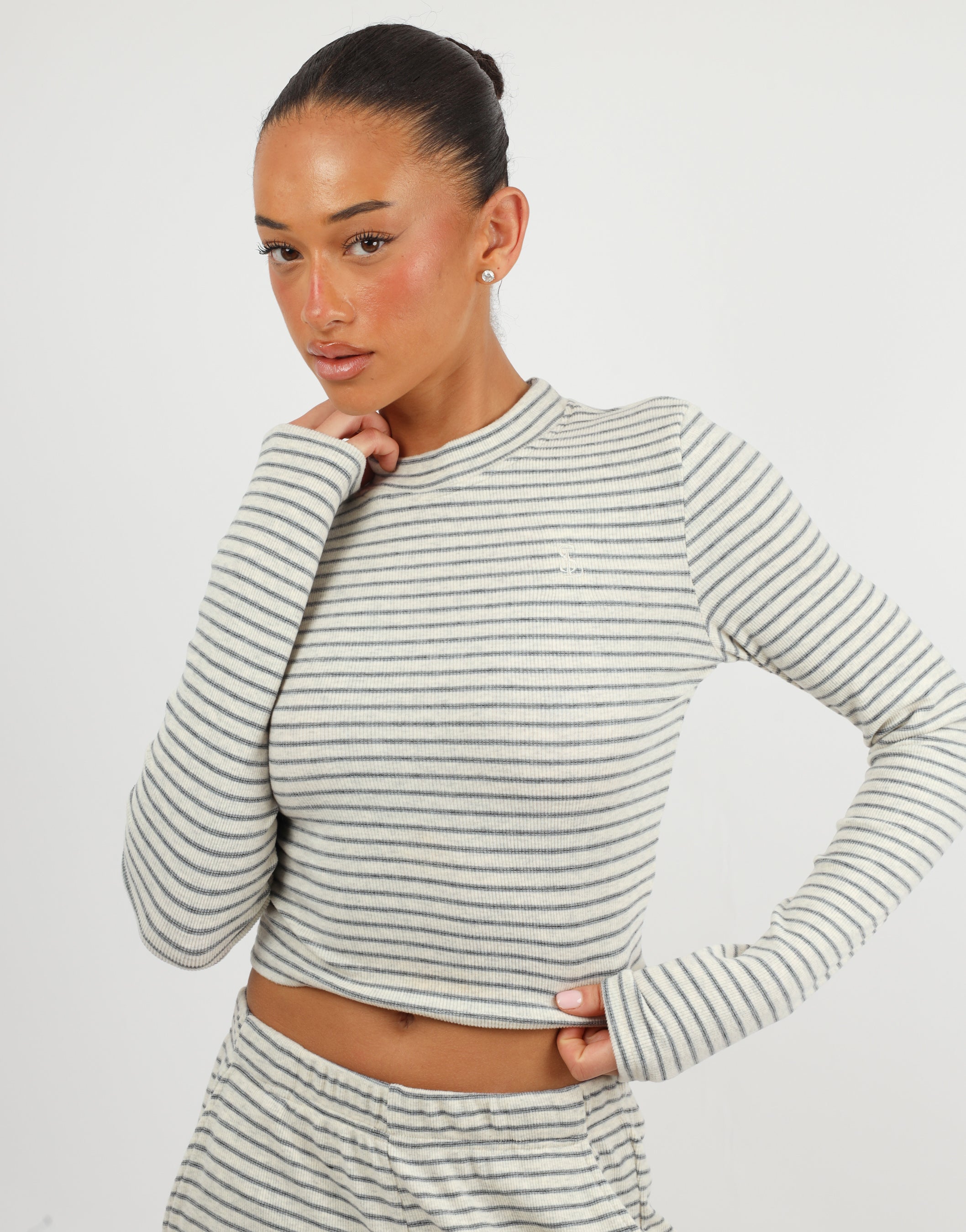 Monique Simmi Studios Soft Stripe Fine Ribbed Long Sleeve Top In Cream