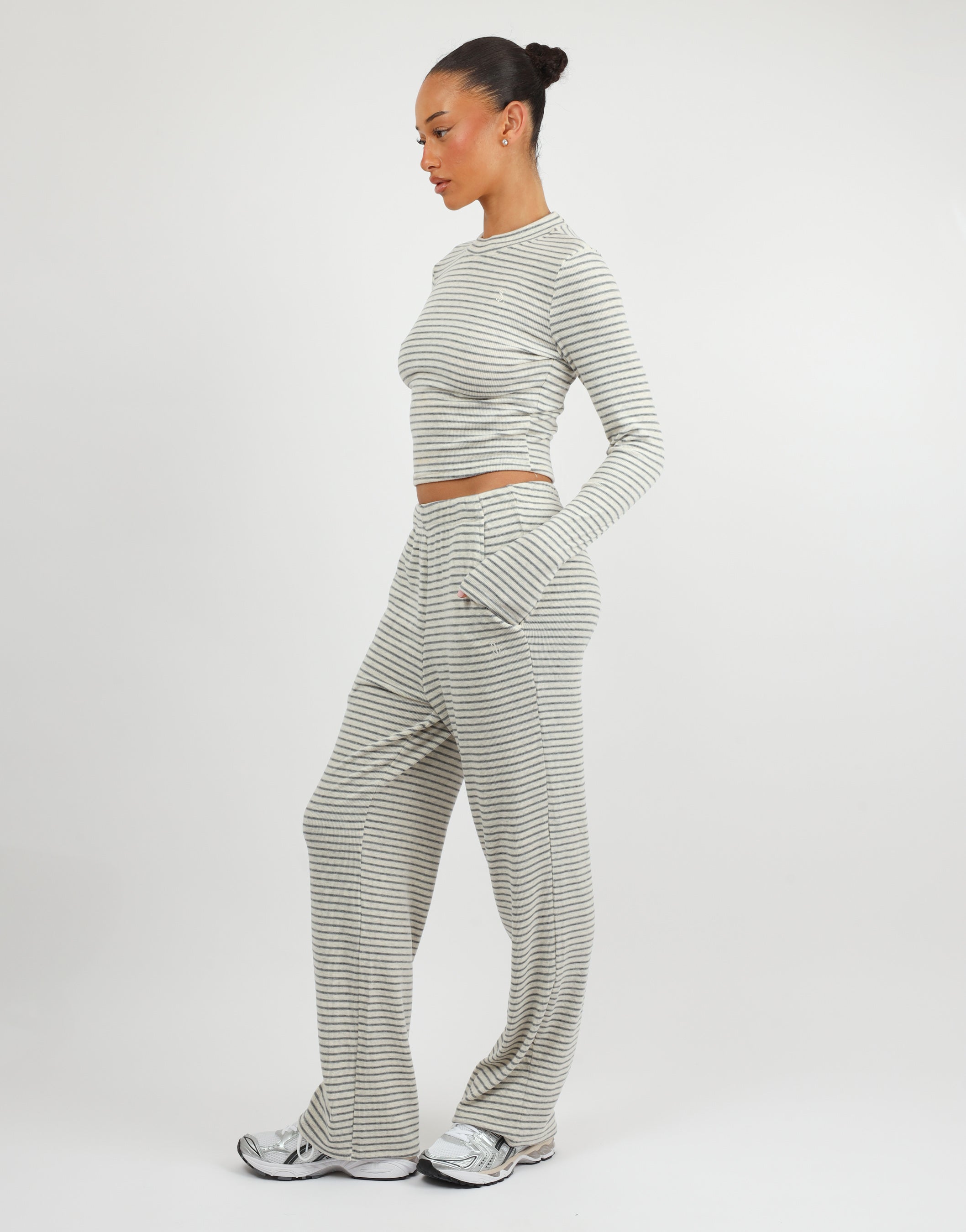 Monique Simmi Studios Soft Stripe Fine Ribbed Long Sleeve Top In Cream