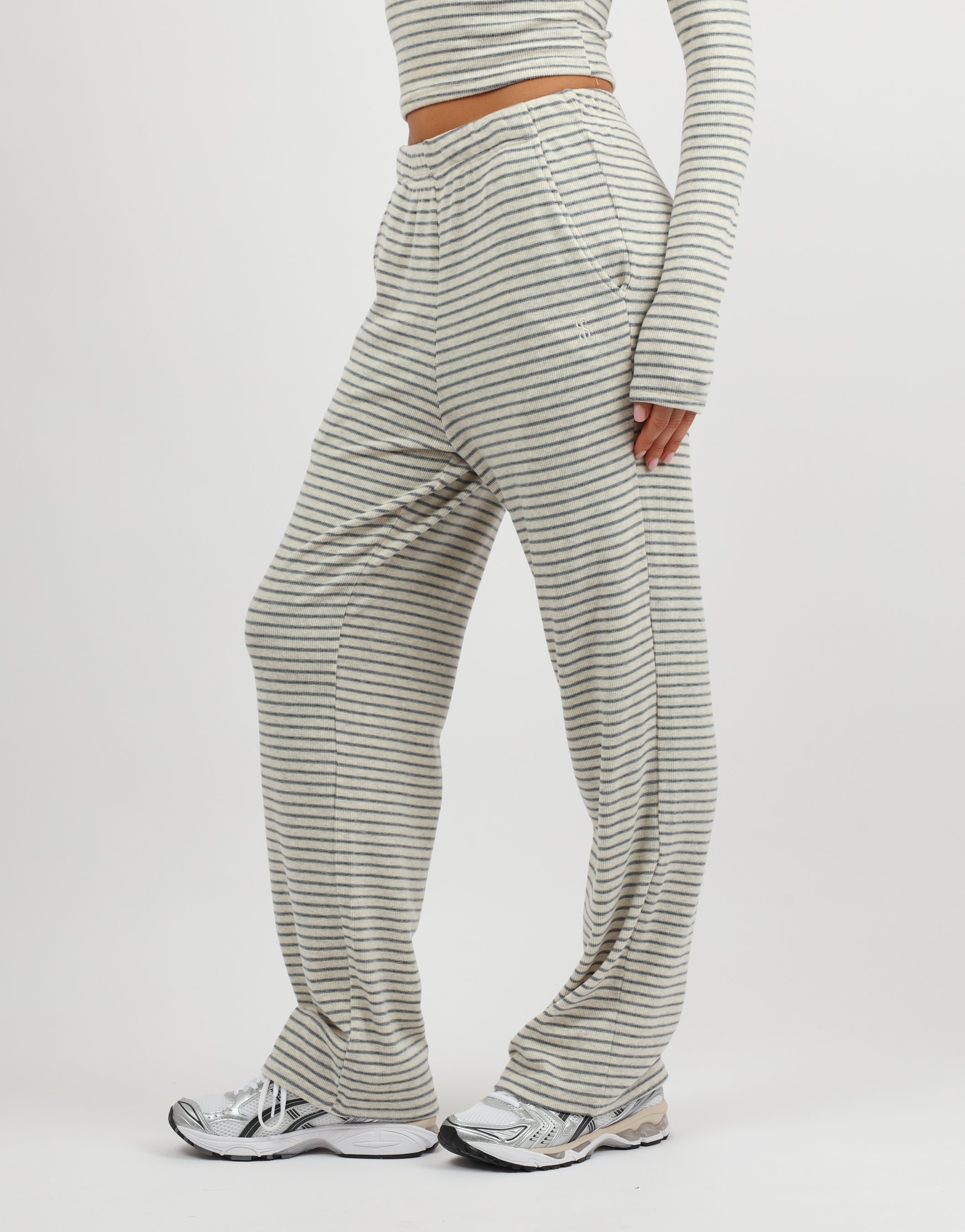 Mila Simmi Studios Soft Stripe Fine Ribbed Trouser In Cream