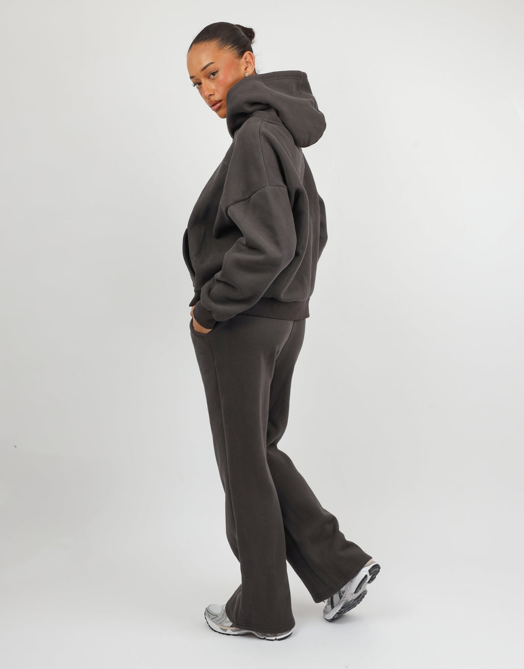 Maisy Simmi Studios Essentials Hoodie in Dark Grey