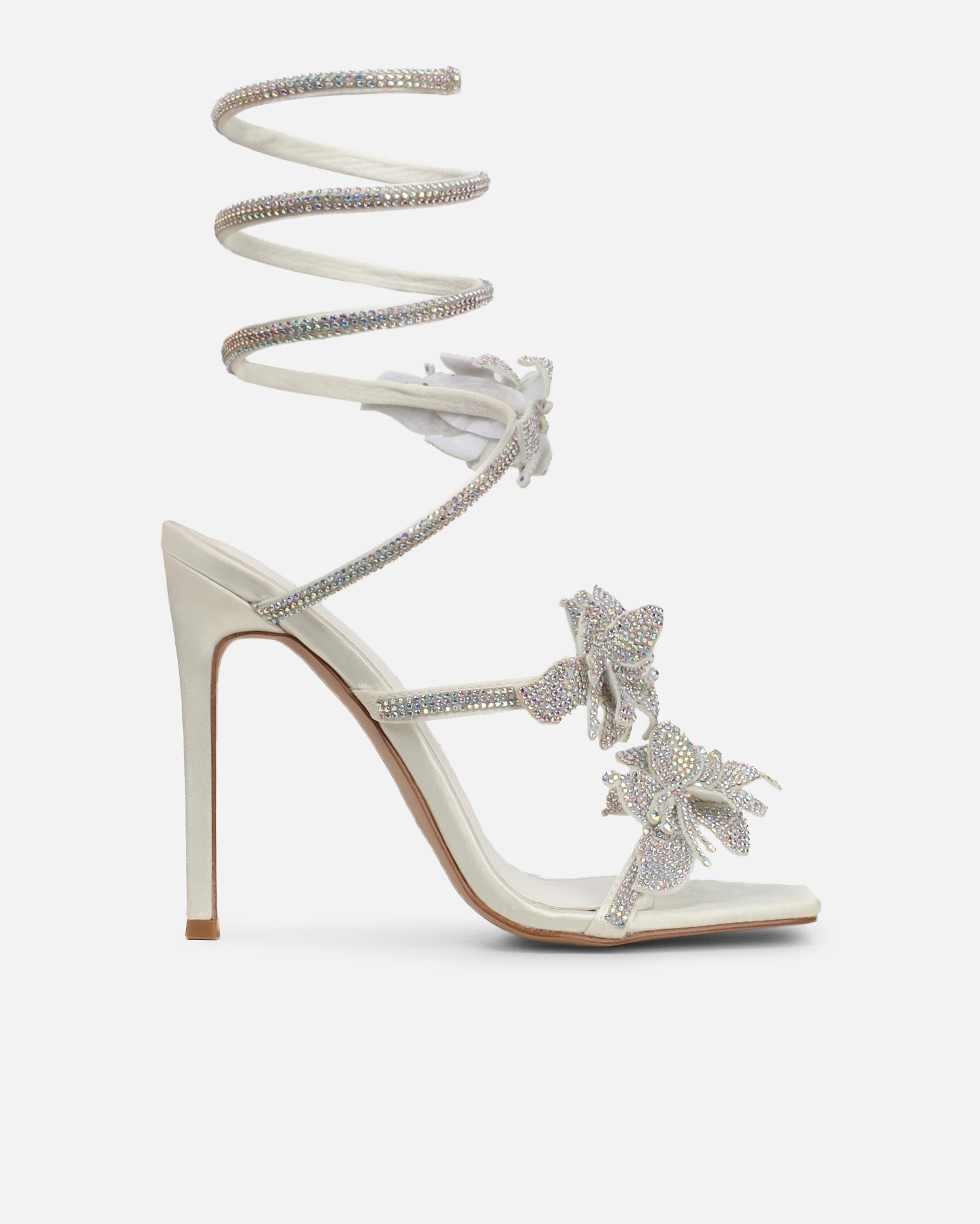 Marium White Spiral Flower Heeled Sandals