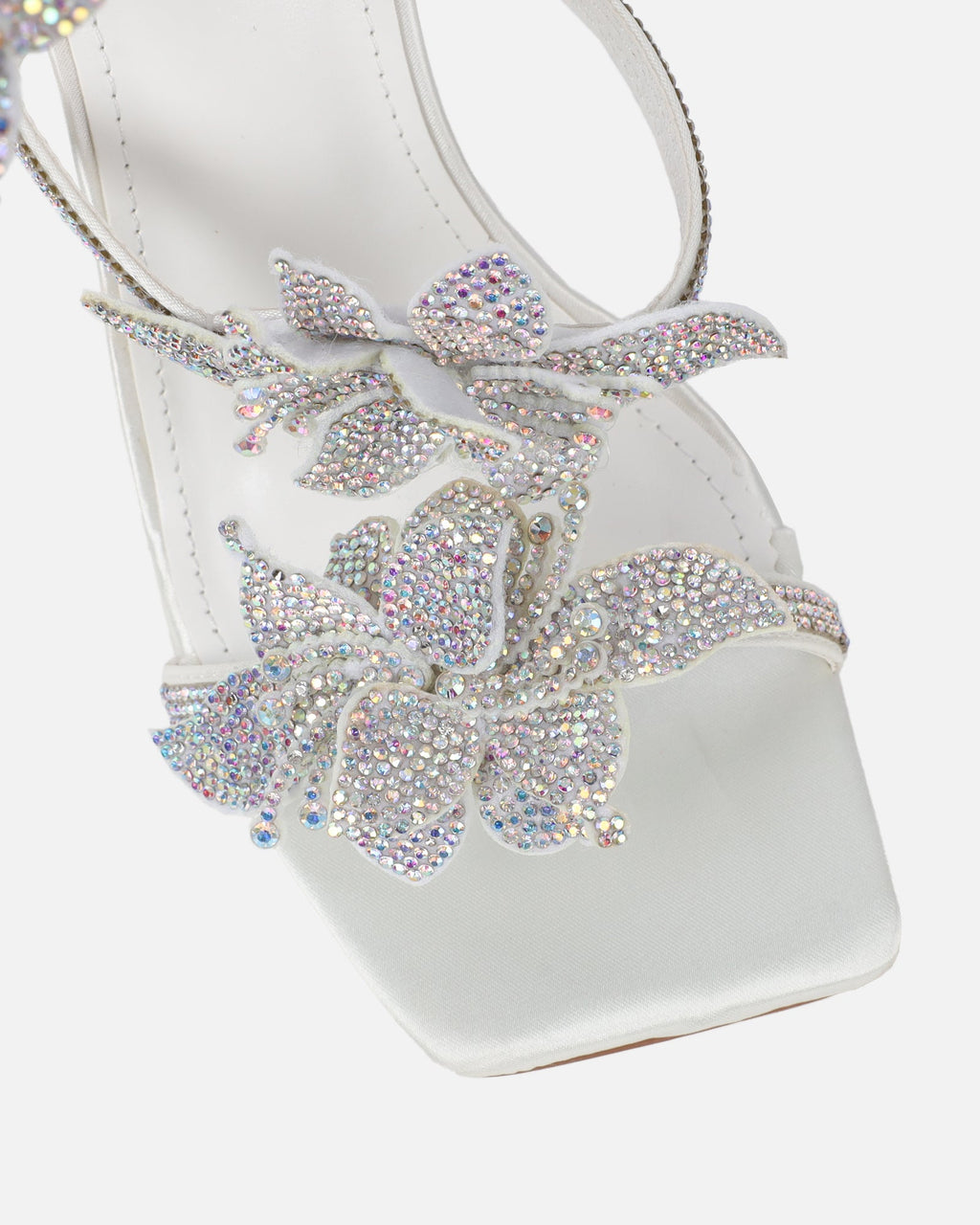 Marium White Spiral Flower Heeled Sandals