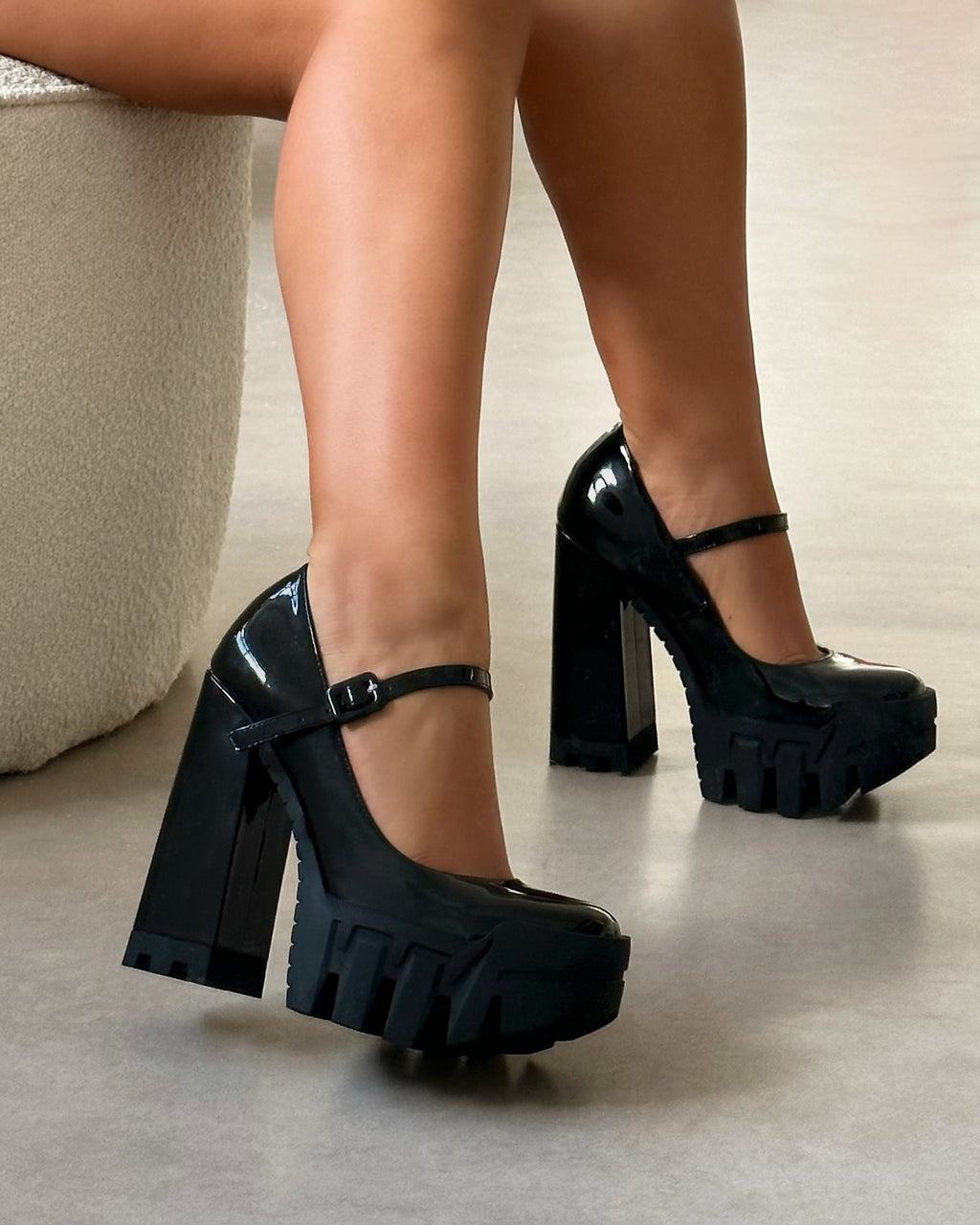 Jorrdana Black Patent Chunky Mary Jane Heels