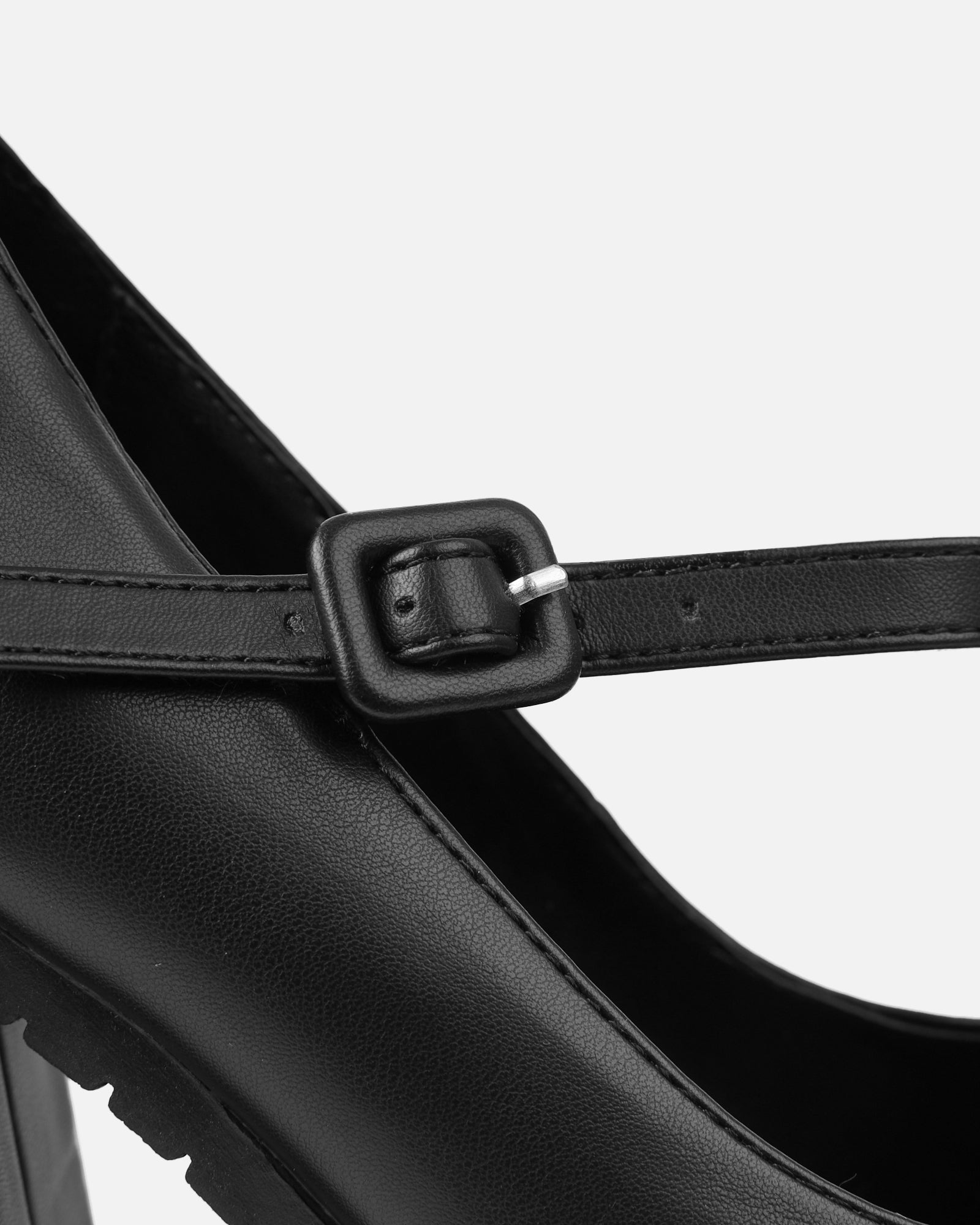 Jorrdana Black Chunky Mary Jane Heels